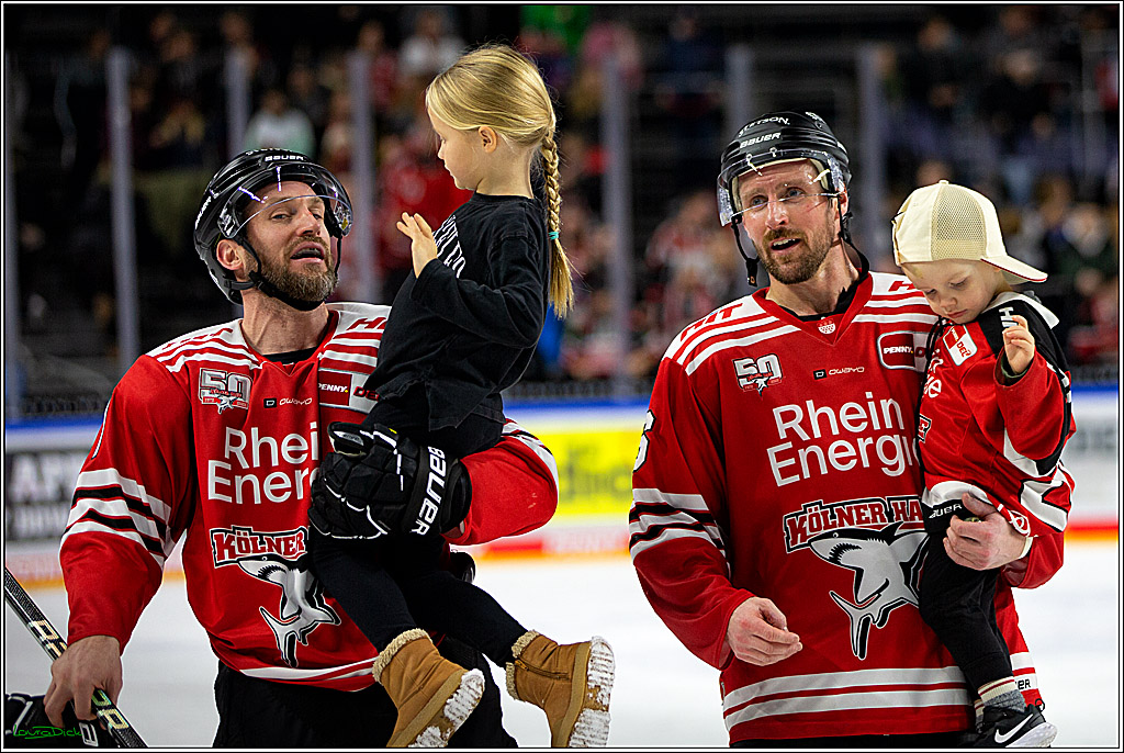 PENNY DEL; Koelner Haie- Loewen Frankfurt; Koeln, 01.12.2022